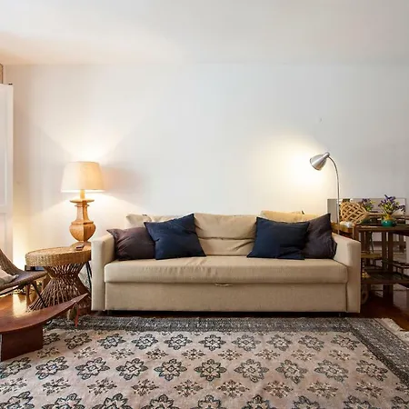 Baixa Charming Beautiful Flat شقة Lisboa
