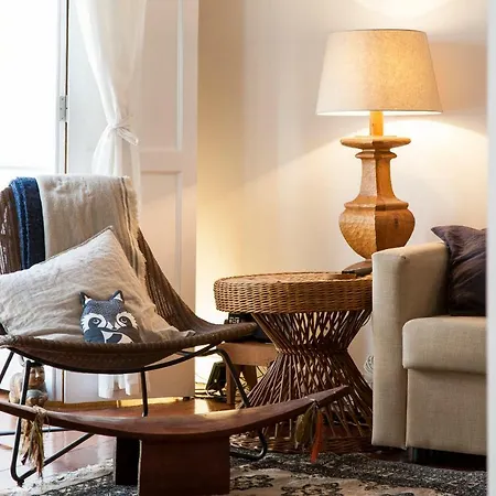 Baixa Charming Beautiful Flat شقة *