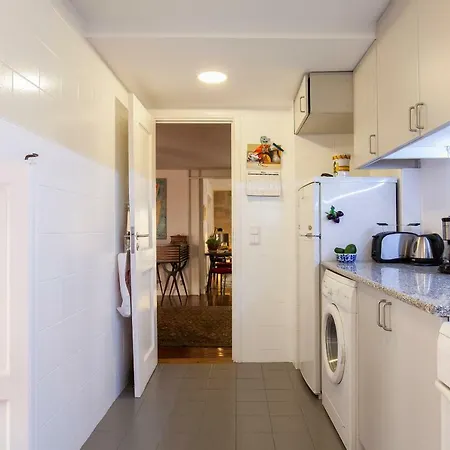 Baixa Charming Beautiful Flat شقة *